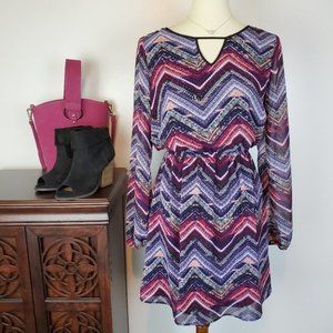 Xhilaration Chevron Pullover Dress With Sheer Sleeves Elastic Waist Size SP